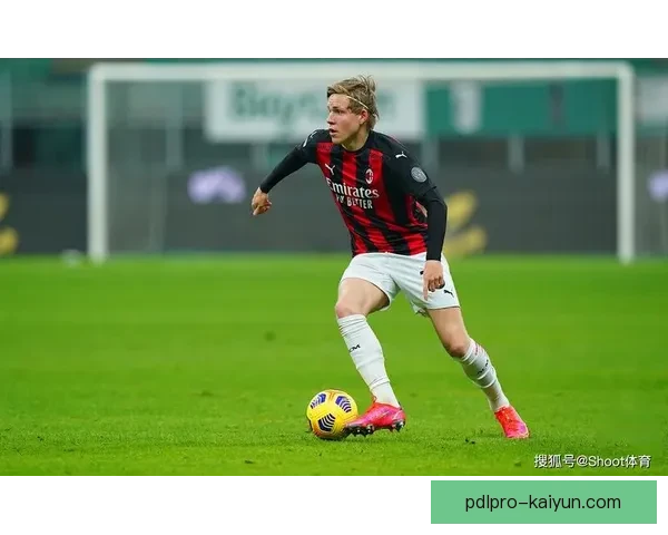 欧国联荷兰橙衣展现出状态回暖，备受关注的表现不断提升