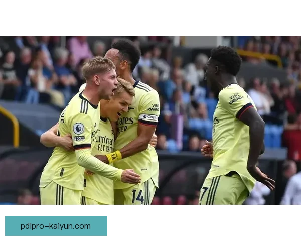 奥德加德无球跑动提升球队进攻流畅度表现稳健